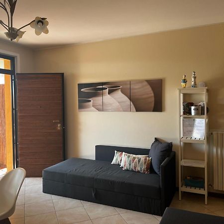 Feli Holiday Home - Panoramic Pool Lake View In Gardone Riviera Exteriör bild