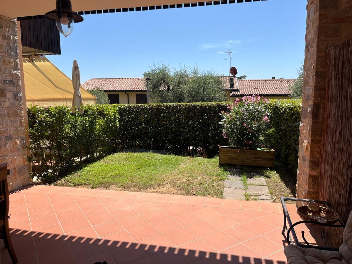 Feli Holiday Home - Panoramic Pool Lake View In Gardone Riviera Exteriör bild