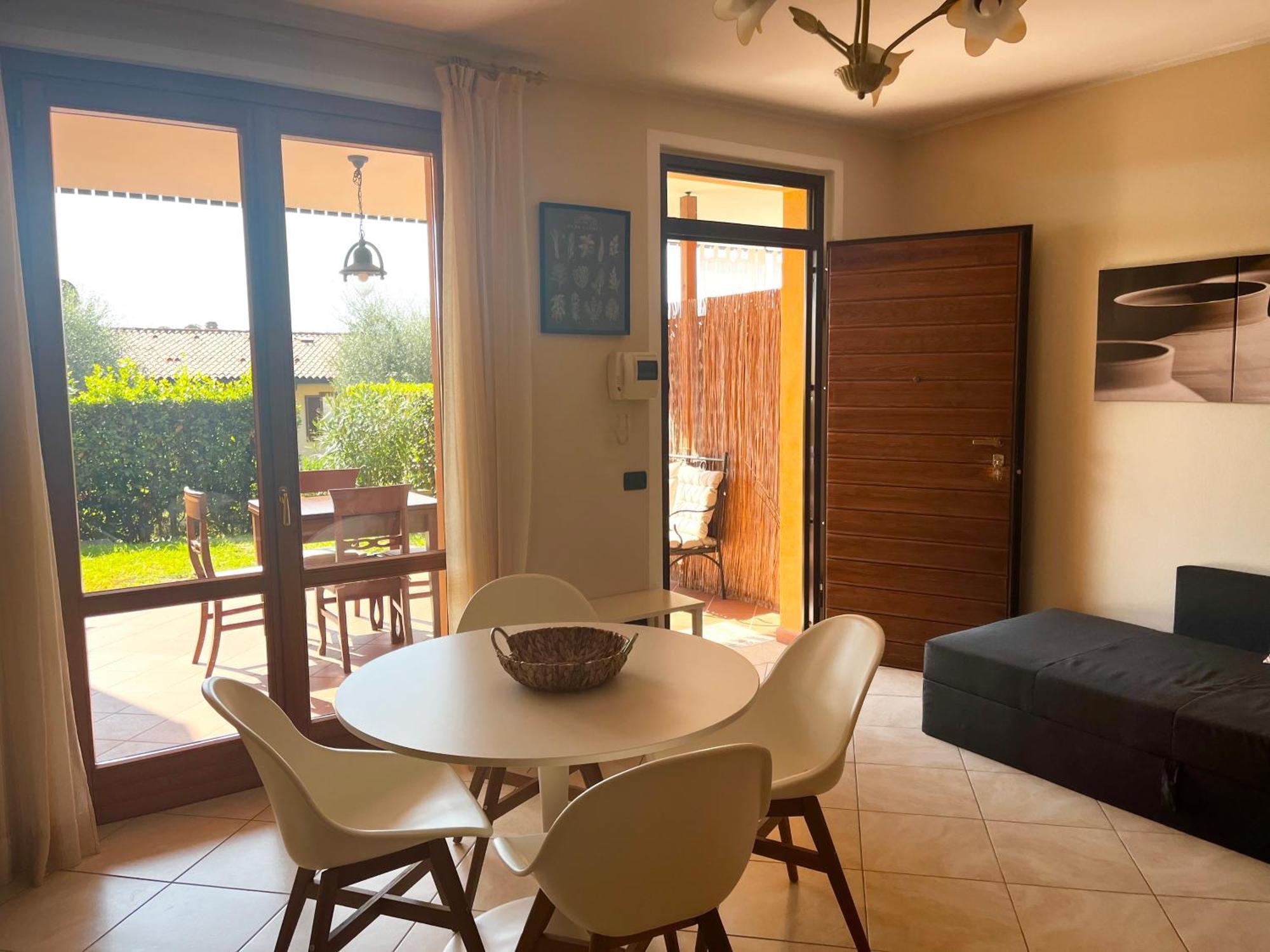 Feli Holiday Home - Panoramic Pool Lake View In Gardone Riviera Exteriör bild