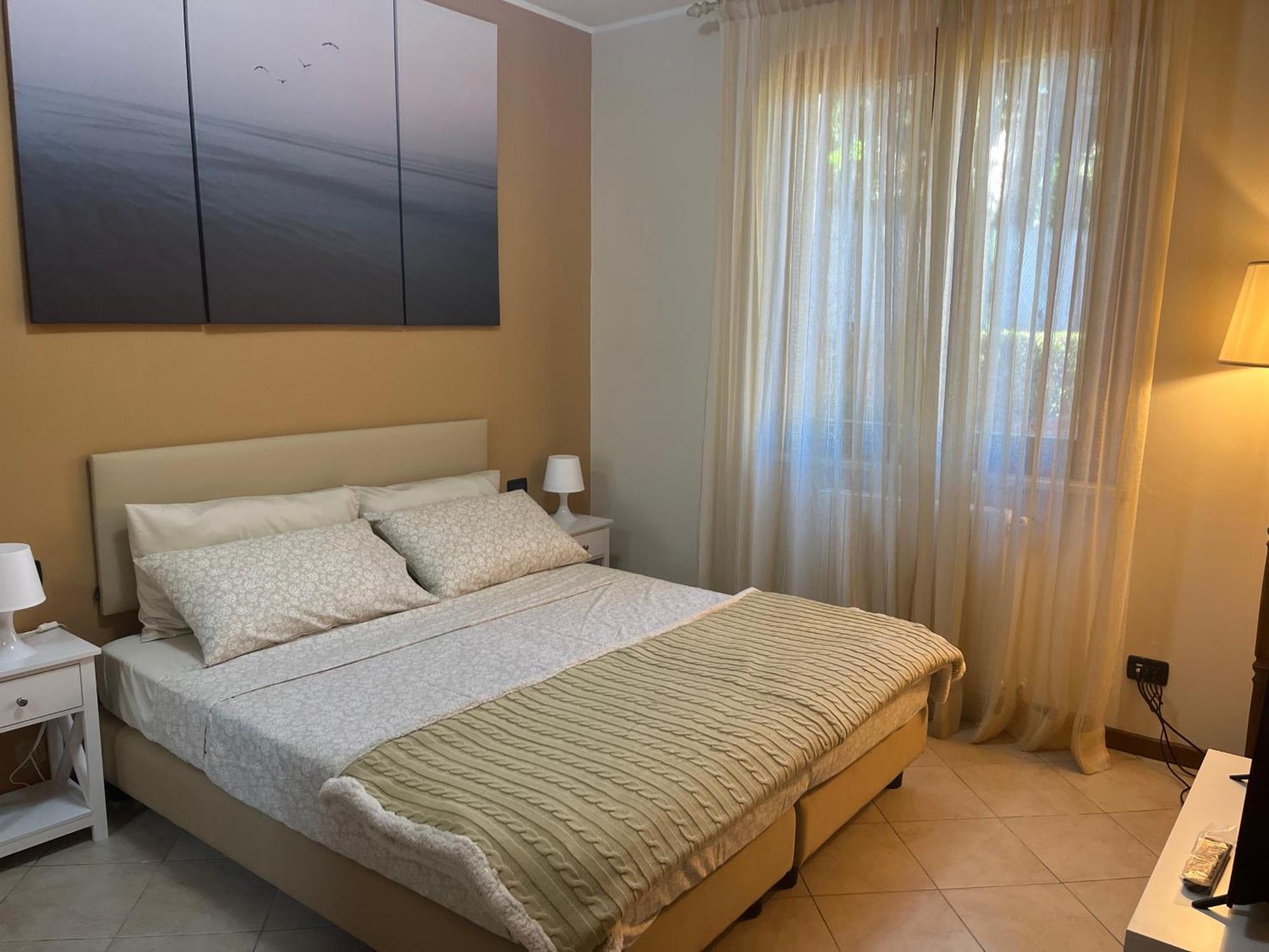 Feli Holiday Home - Panoramic Pool Lake View In Gardone Riviera Exteriör bild